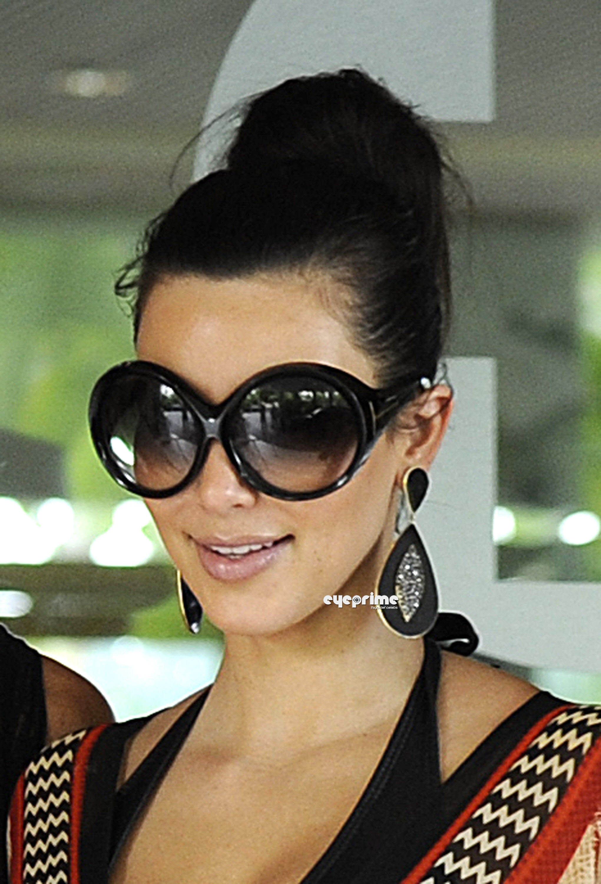 Oakley очки kim kardashian