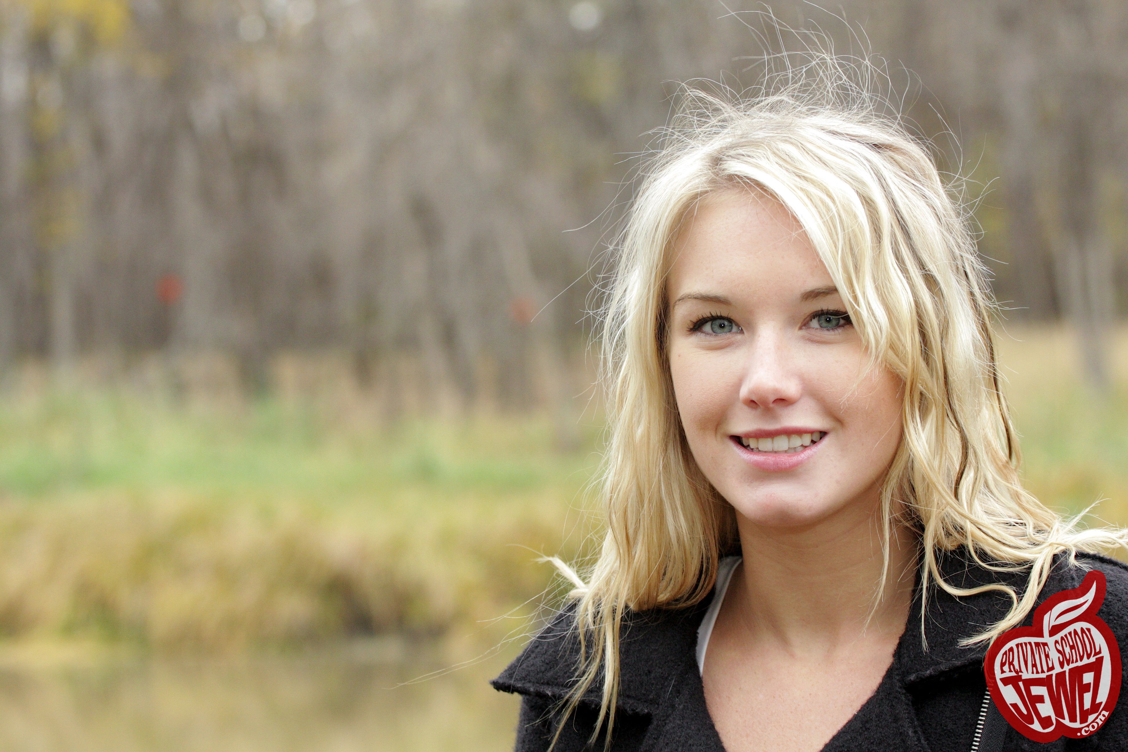 Jewel a канадская модель