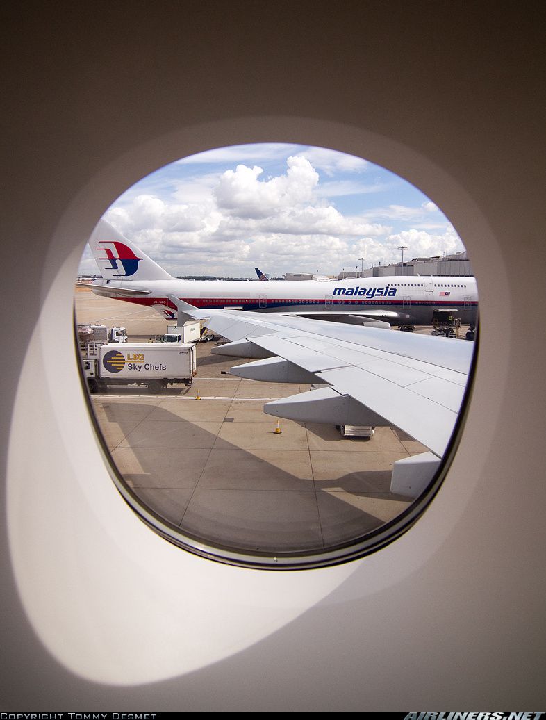 Airbus a330-300 иллюминаторы
