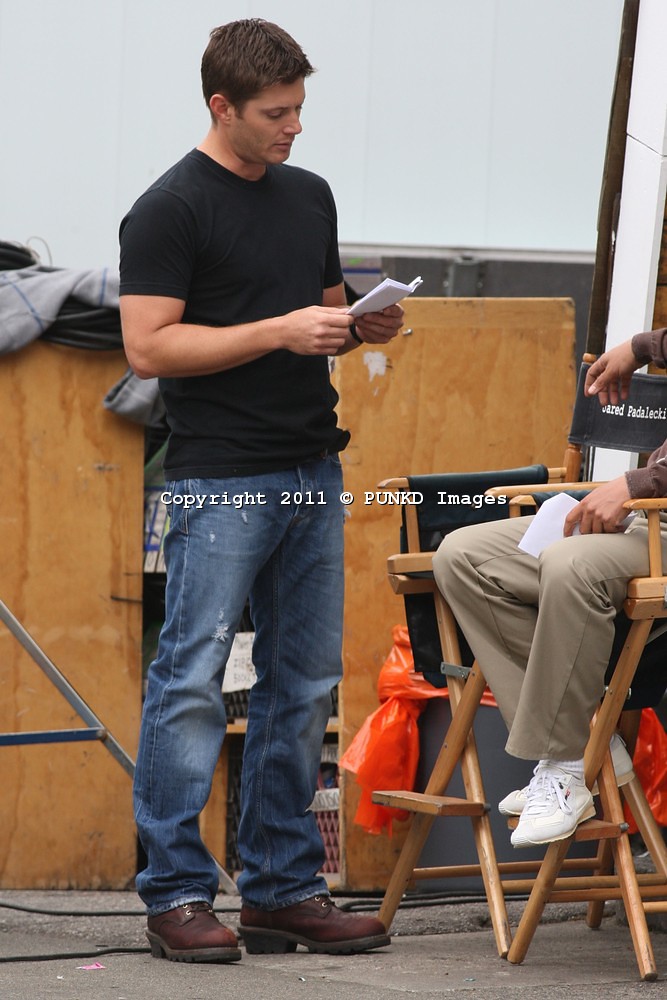 110712PI1-SUPERNATURAL-SEASON7-01 (1).jpg