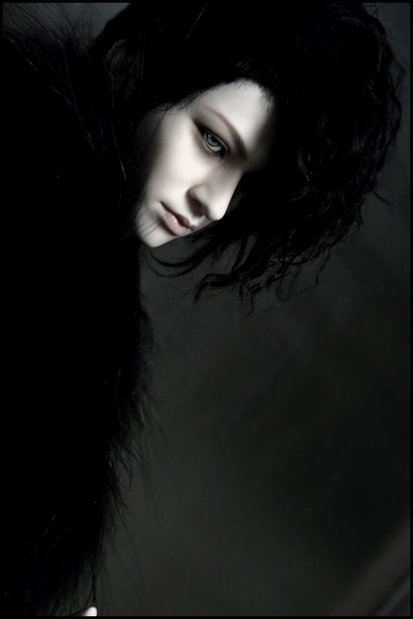 Damn_those_eyes_by_ThyStoryTeller.jpg