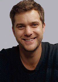 Джошуа Джексон