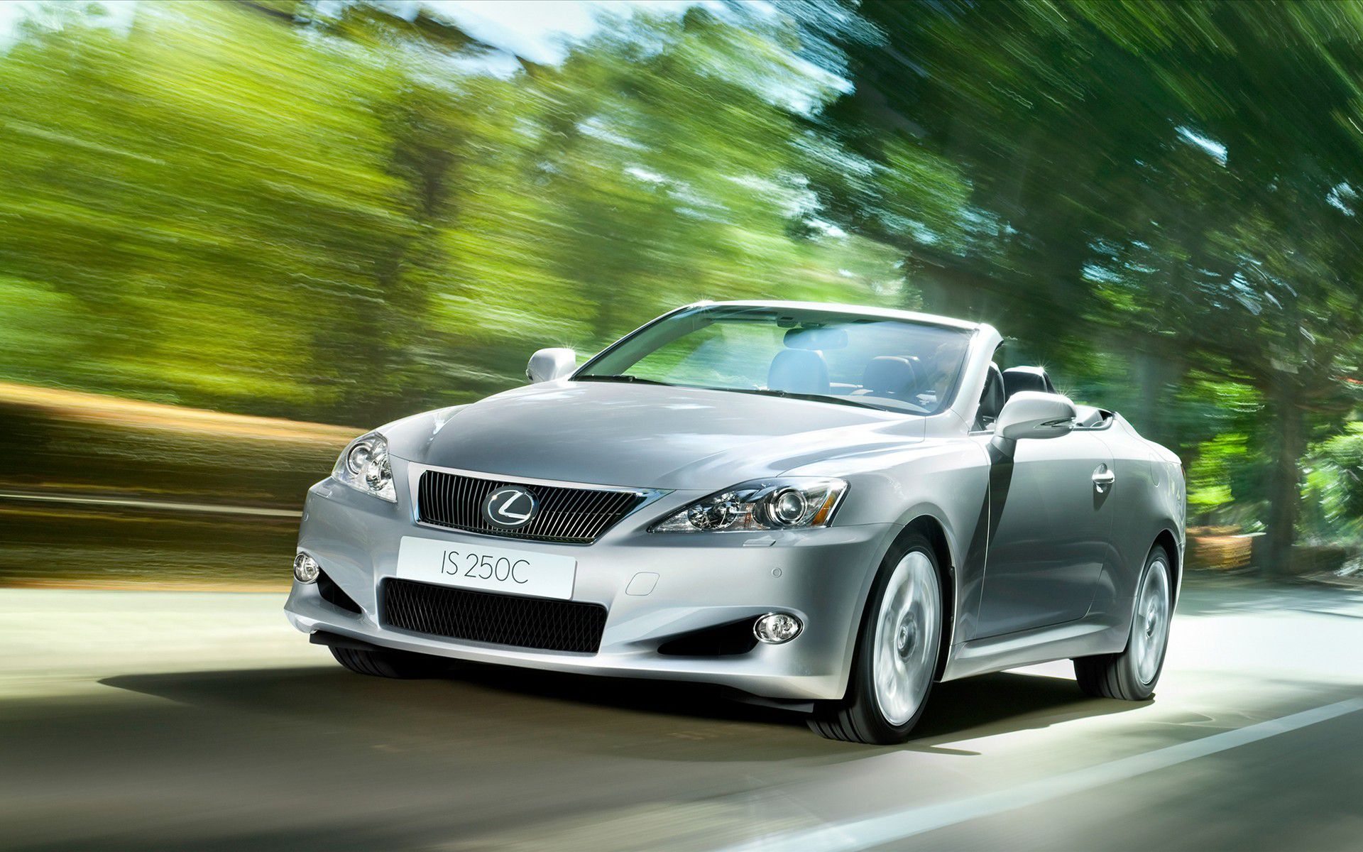 Lexus is 250c