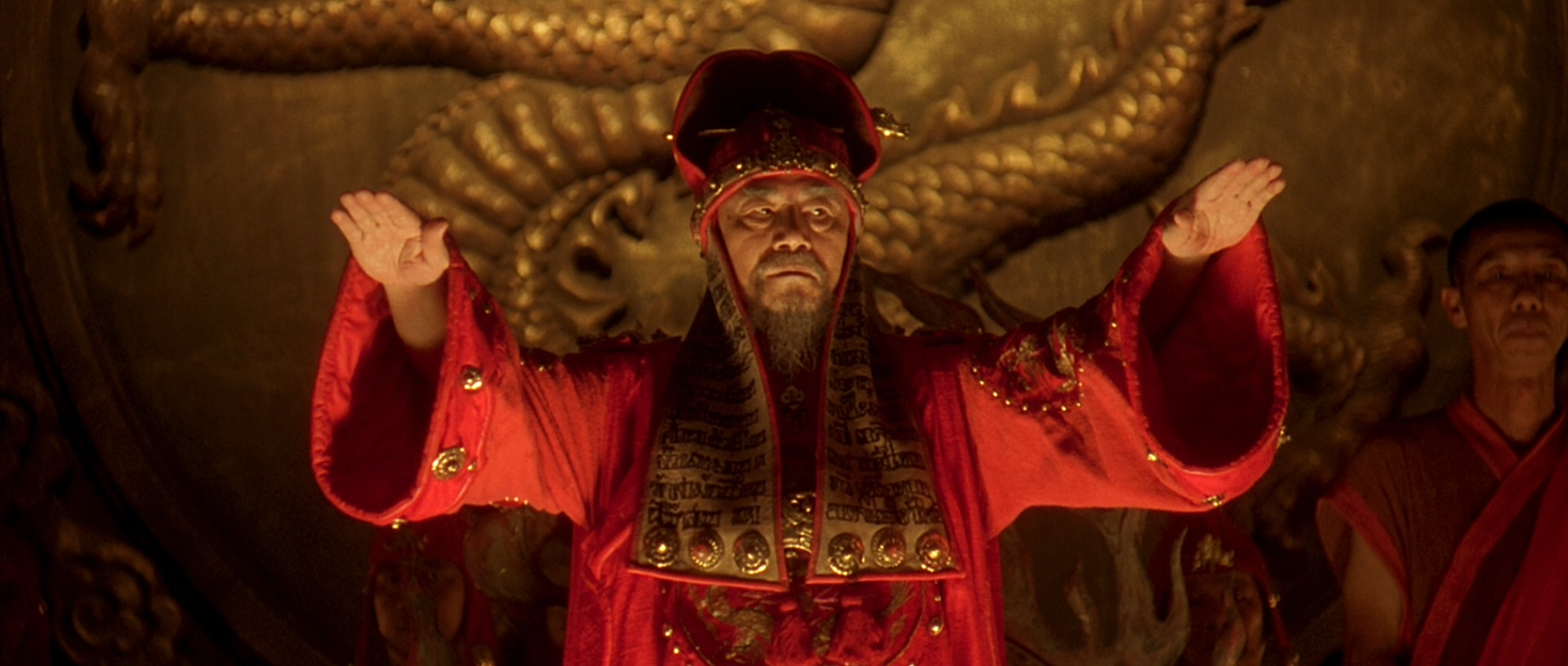 The.Quest.1996.1080p.BluRay.8xRus.Eng.HDCLUB-Skazhutin.mkv_snapshot_00.53.21_[2012.07.29_17.42.27].p