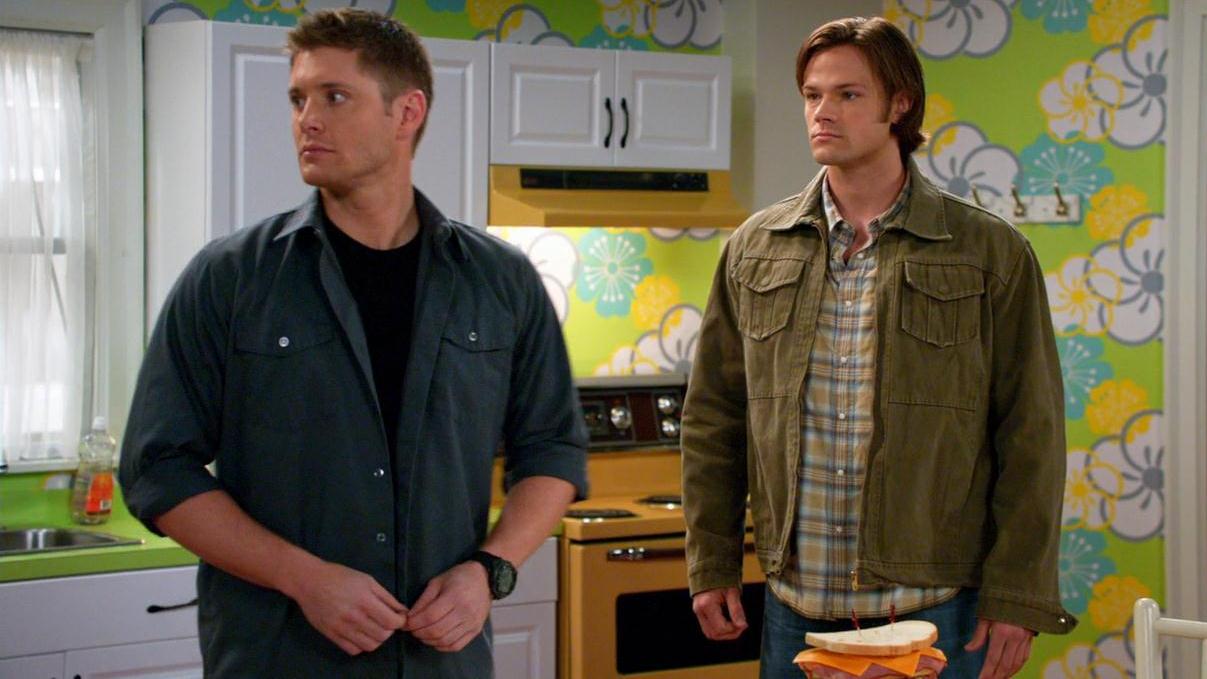 5x08 Changing Channels 02.32 (4).jpg