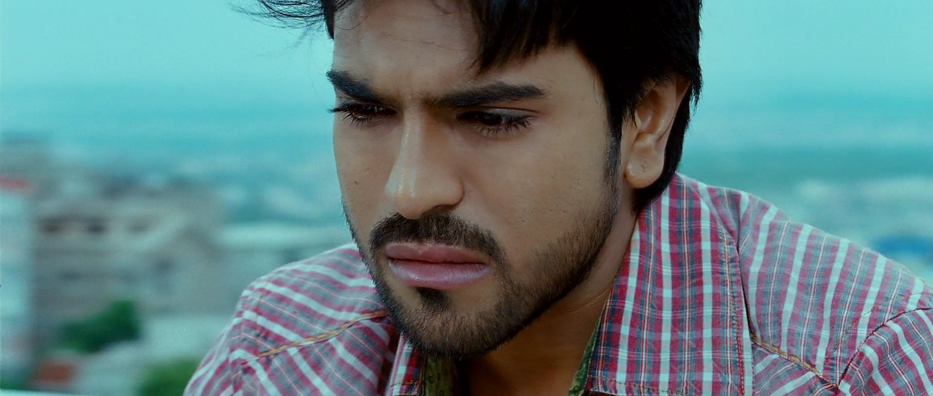 Racha.2012.1080p.BluRay.x264.DTS-HD-MA.Esubs-DDR.mkv (0_24_24) 002054.jpg