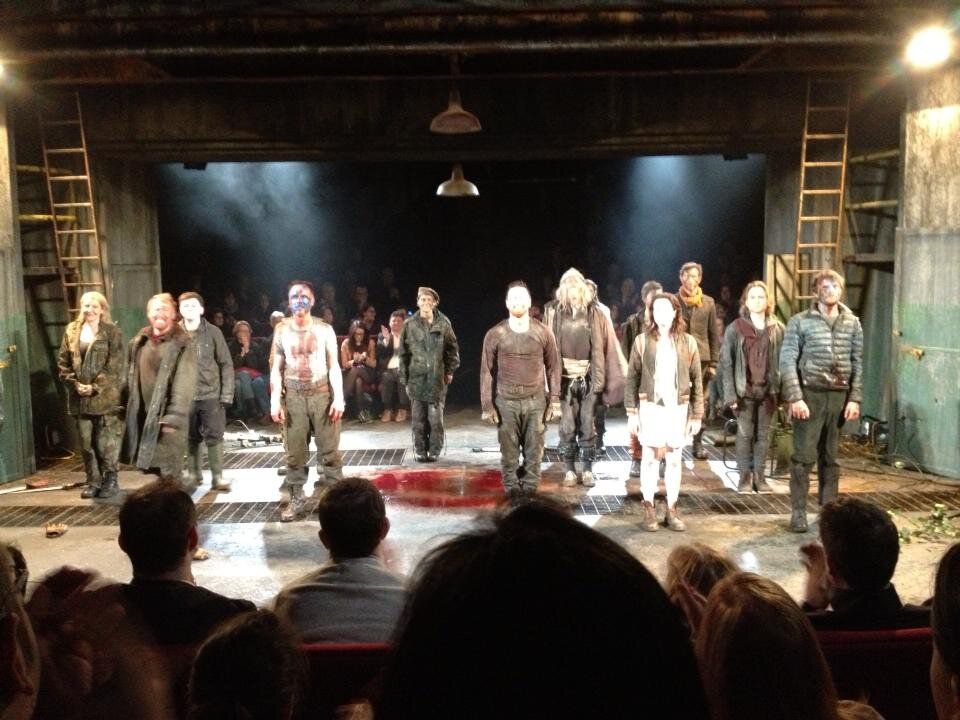 BDDgONyCIAEsB-B.jpg large.jpg