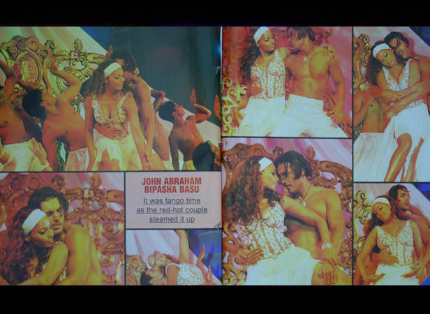 Bipasha Basu and John Abraham sizzle the stage as they perform to Jism numbers.jpg