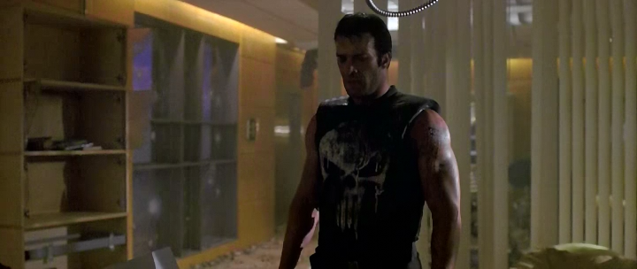 Каратель.2004 (Т.Джейн, Д.Траволта).mkv_snapshot_01.48.09_[2013.04.16_13.00.13].png