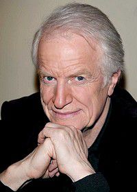 Андре Дюссолье