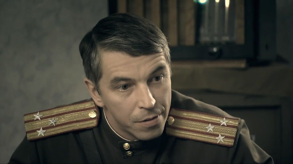 Военно третья. Сериал третьего не дано (2009). Фильм третьего не дано 1980. Сергей Сотниченко Режиссер. 