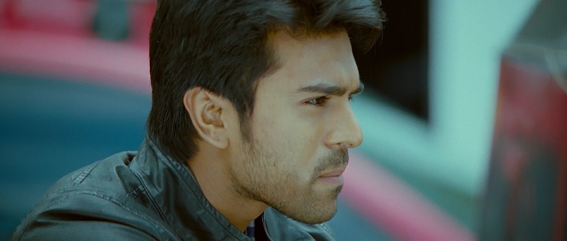Naayak - Blu-Ray - 1080p - x264 - DTS - [DDR].mkv (0_52_05) 001143.jpg
