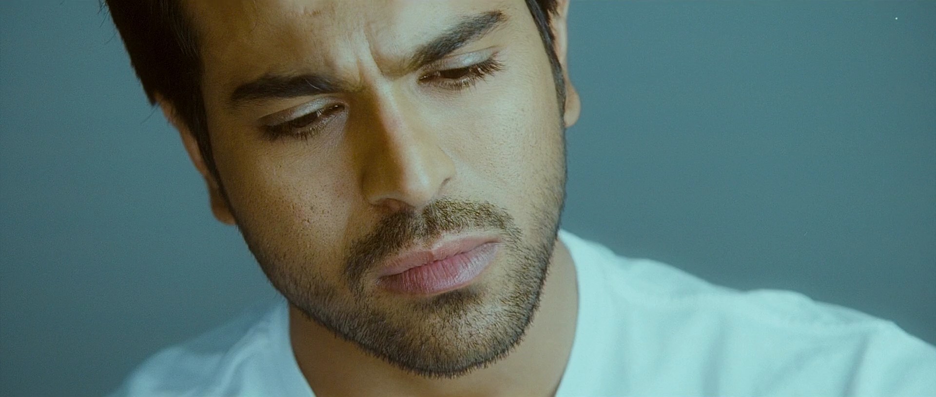 Naayak - Blu-Ray - 1080p - x264 - DTS - [DDR].mkv (0_16_32) 000610.jpg