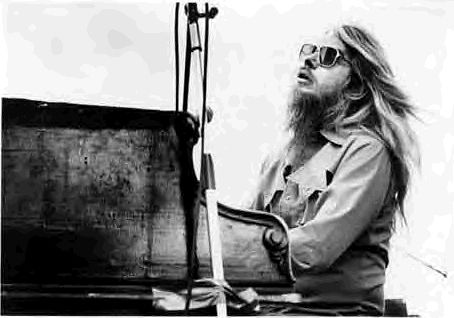 Leon+Russell.jpg