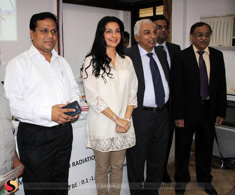 Джухи чавла и ее муж