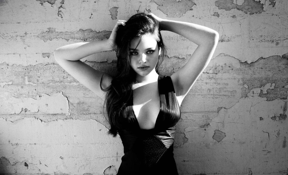 India eisley фото