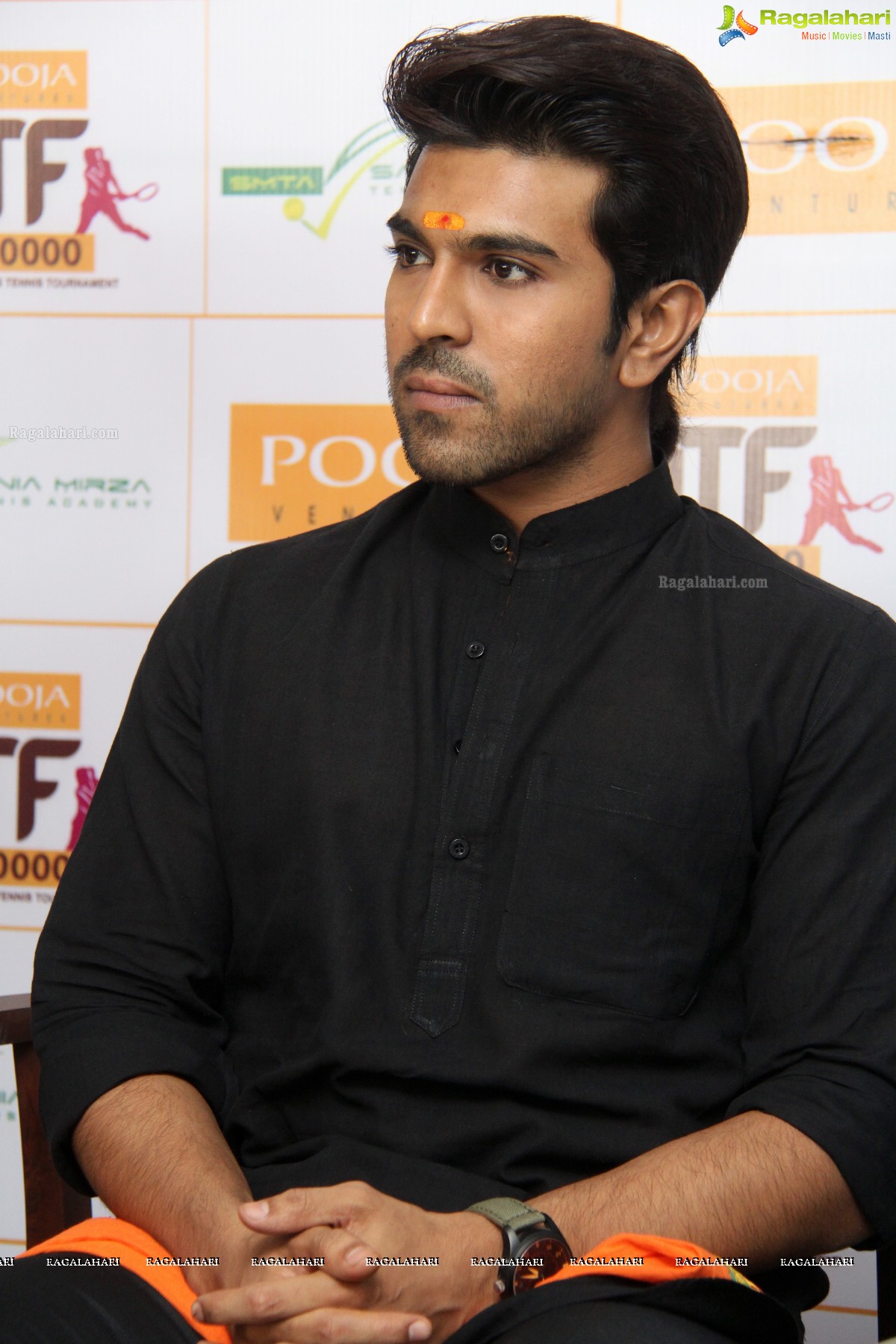 ramcharan-upasana-at-pooja-ventures80.jpg