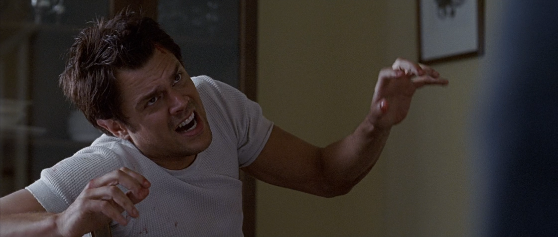 Walking Tall.2004.BDRip-AVC.Fredd Kruger.mkv_snapshot_01.07.36_[2014.05.07_06.23.00].png