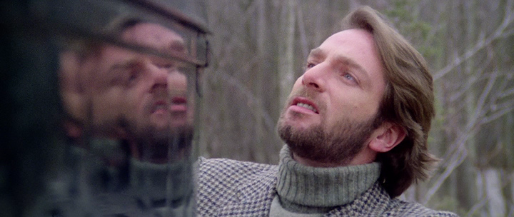 The.House.by.the.Cemetery.1981.bdrip_[1.46]_[teko][(025212)20-20-37].PNG
