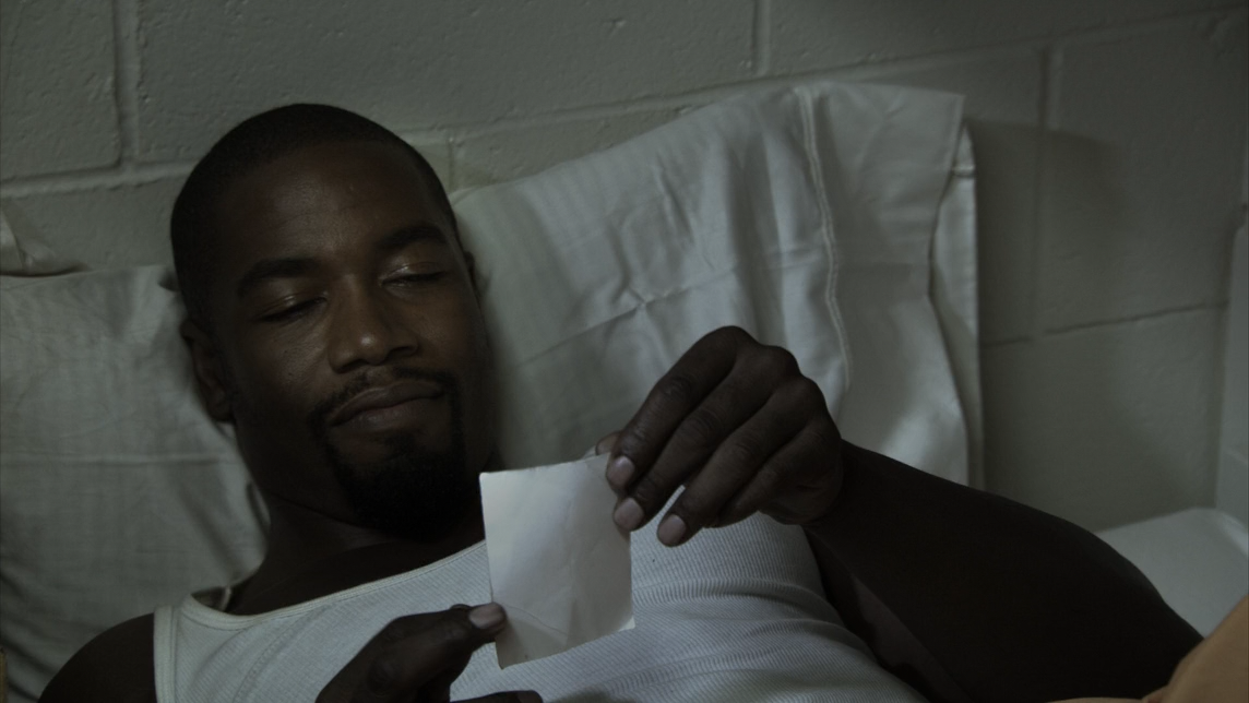 Blood and Bone.2009.BDRip-AVC.eFK.mkv_snapshot_00.57.19_[2014.09.09_14.10.45].png