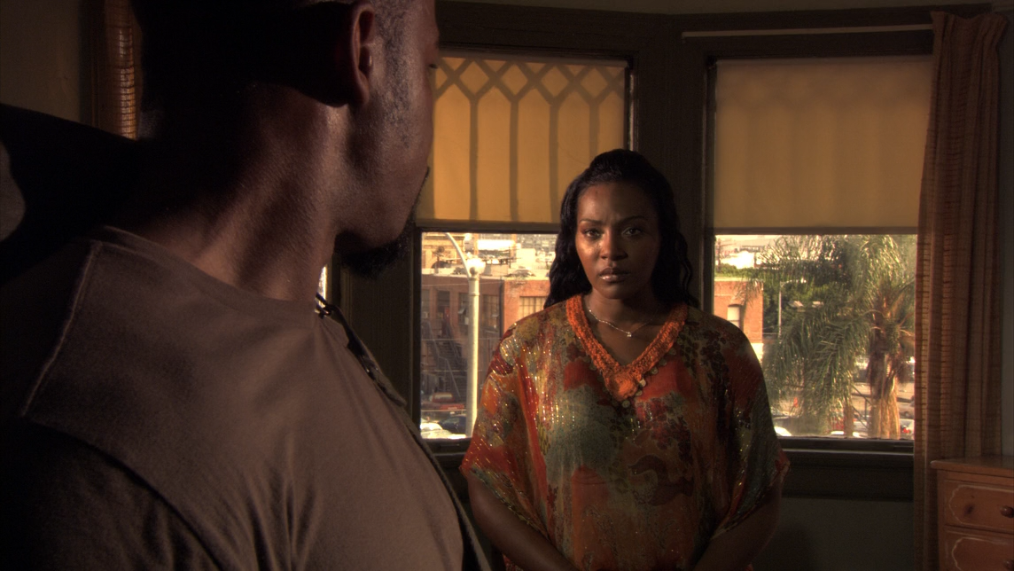 Blood and Bone.2009.BDRip-AVC.eFK.mkv_snapshot_01.28.23_[2014.09.09_14.11.15].png