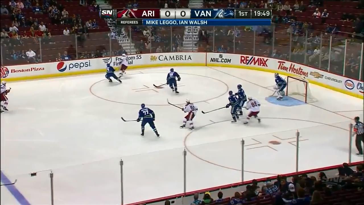 NHL 2014-15 PS 29.09.2014 ari-van HDStr.mp4_snapshot_00.00.59_[2014.09.30_12.29.18].jpg