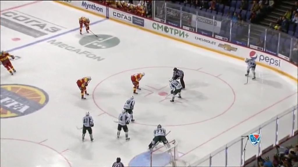 КХЛ Йокерит(2014-10-19__13-50).ts_20141019_155400.265.jpg