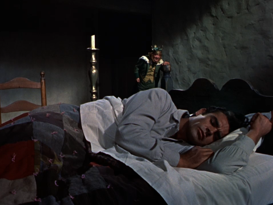 Darby O'Gill and the Little People 1959 WEB-DL 720p.mkv_snapshot_01.04.33_[2015.05.25_16.59.50].png