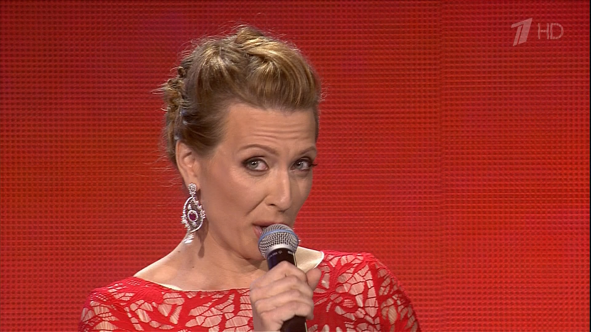 85 лет ВДВ - Большой праздничный концерт (2015, HDTV 1080i, Эфир от 02.08.2015) (by Nokia5150).ts_snapshot_00.41.34_[2015.08.03_04.23.58].png