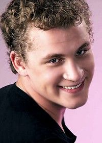 Артём Федотов