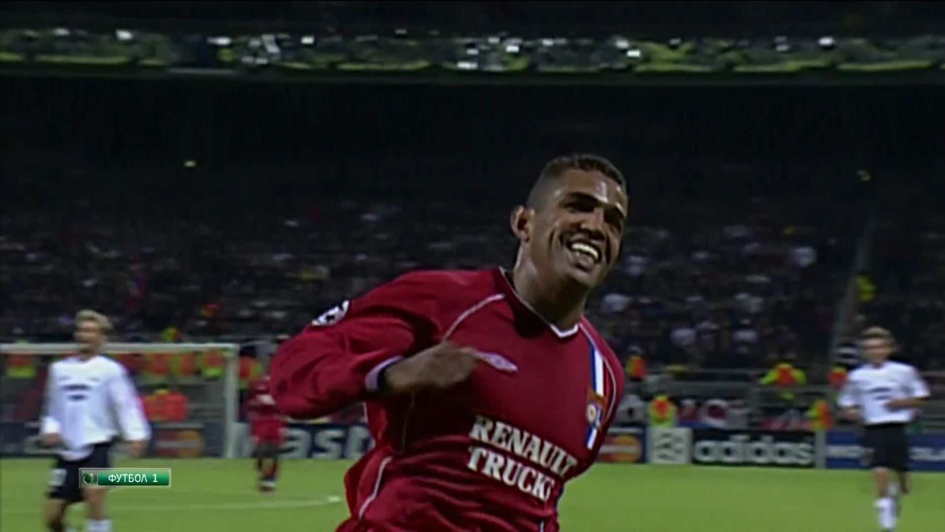 Журнал Лиги Чемпионов  Эфир от 10.10.2015  НТВ+.ts_000097760.jpg