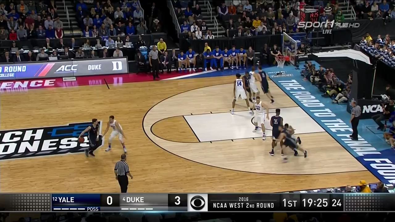 NCAAM 2015-2016  March Madness  Second Round  West  19.03.2016  (12) Yale Bulldogs v (4) Duke Blue Devils. Rutracker.org.mkv_000074800.jpg