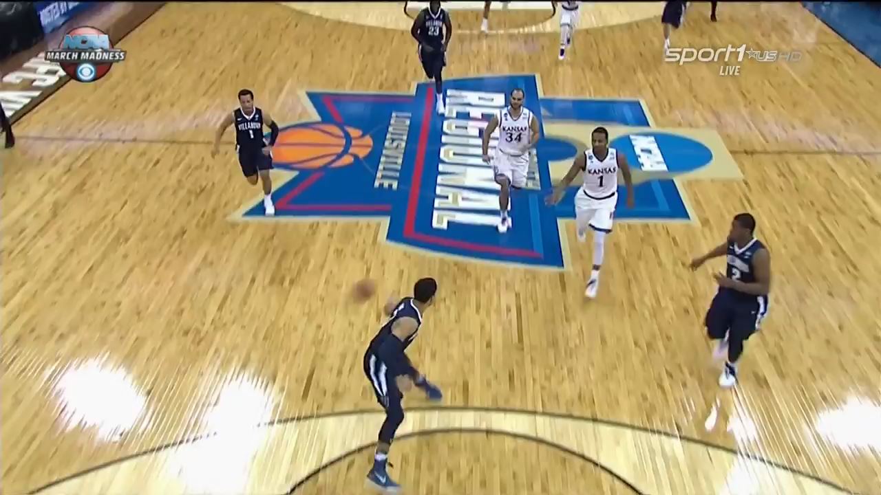 NCAAM 2015-2016  March Madness  Elite Eight®  South  26.03.2016  (2) Villanova vs. (1) Kansas.mkv_000107440.jpg