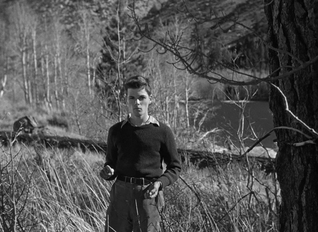 Out of the Past 1947 720p BluRay x264-CtrlHD[(009286)19-31-19].PNG