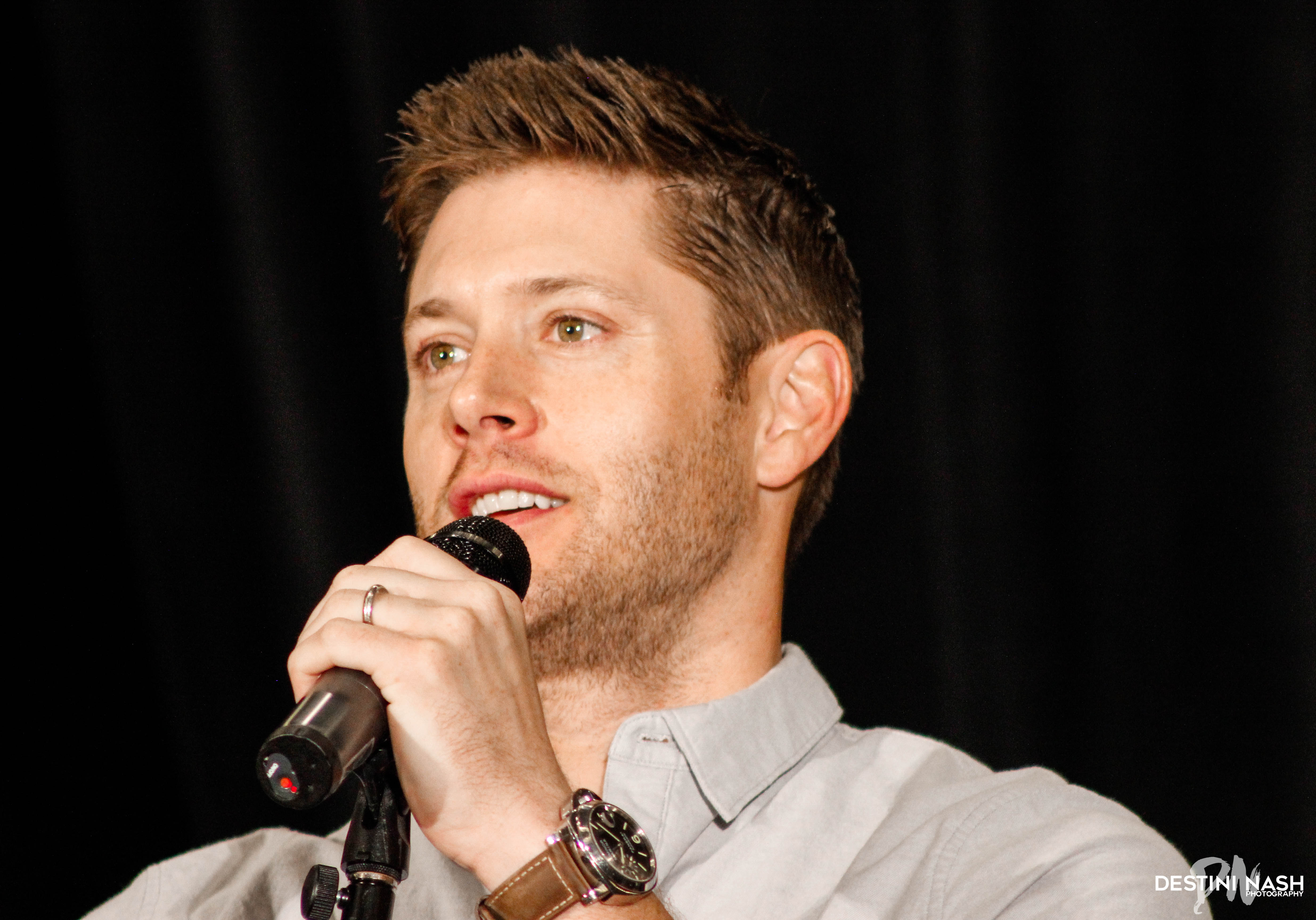 Jensen Ackles (#DallasCon)_00032.jpg