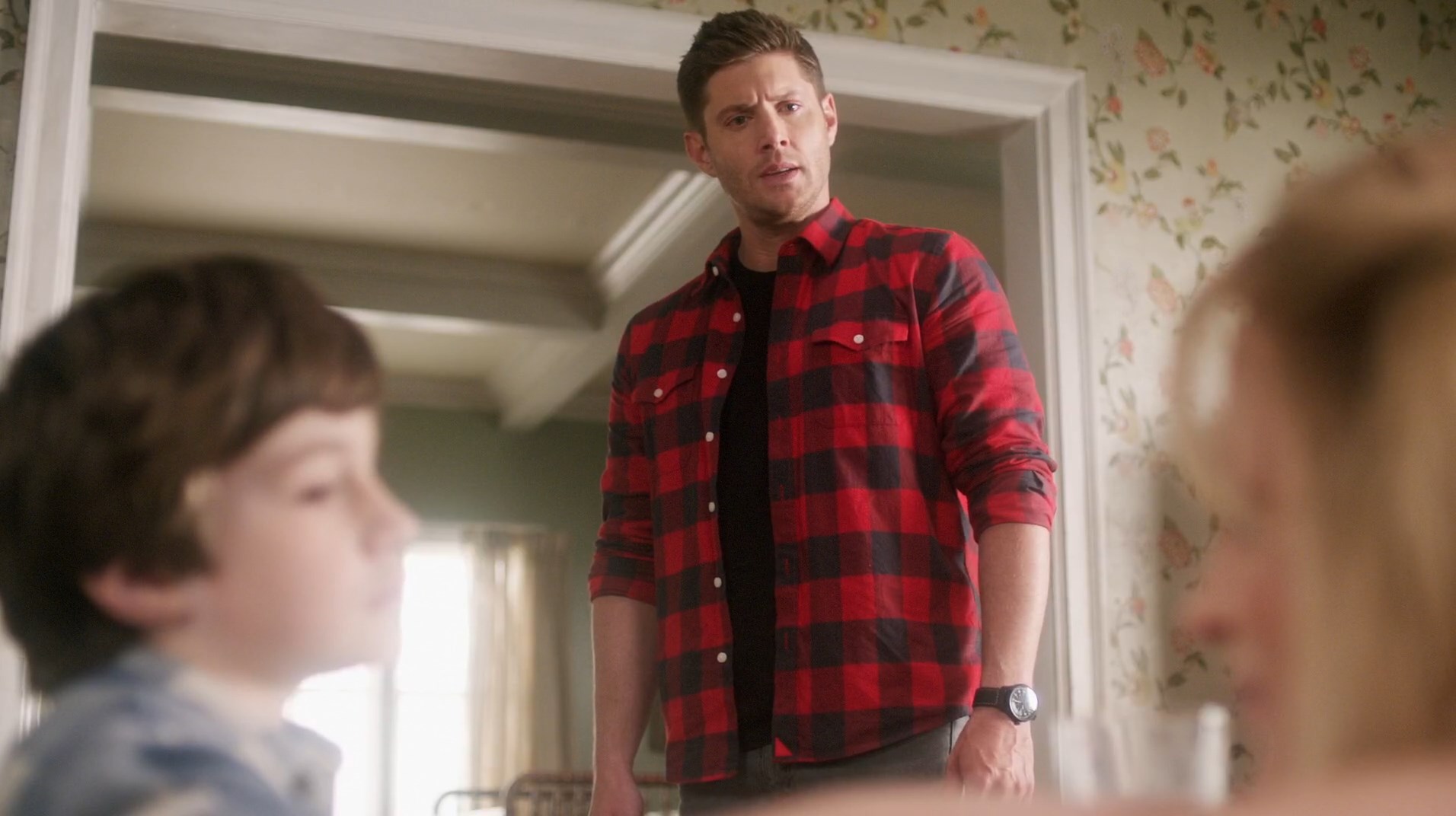 12.22 Who We Are.mkv_snapshot_28.14_[2017.05.27_23.44.37].jpg