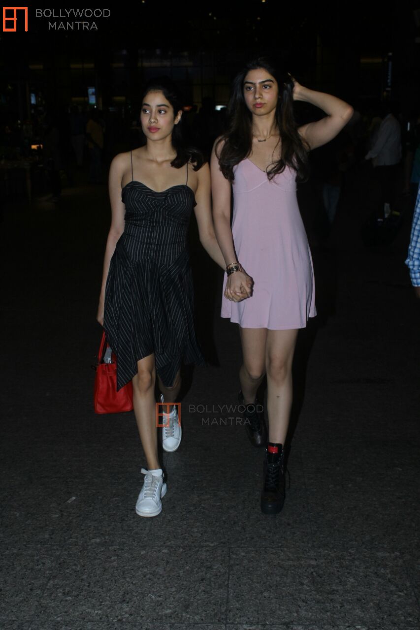 khushi-kapoor_jhanvi-kapoor__1027379.jpg