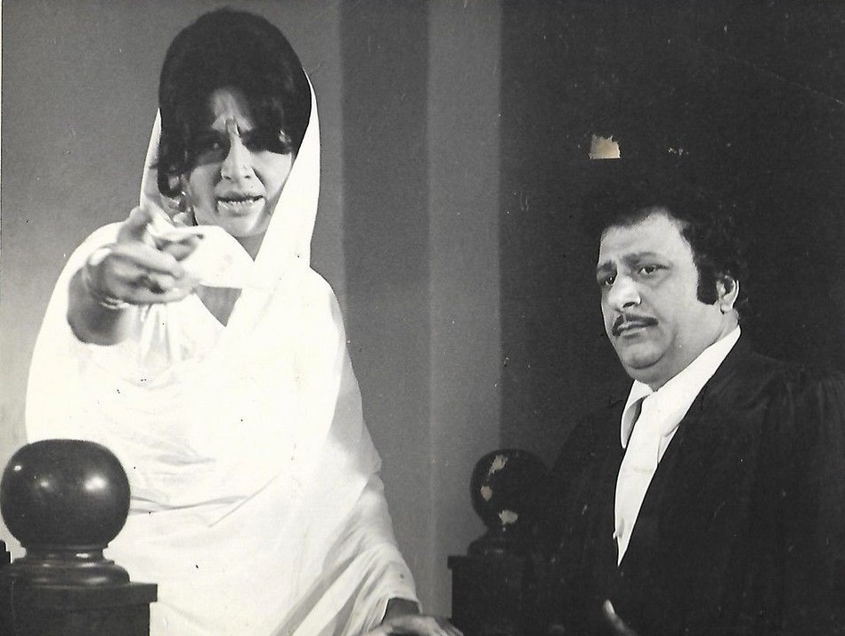 Jagdish Raj  Helen.jpg