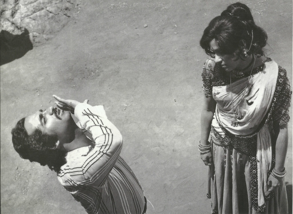 Sholay_RameshjiwithHema-1024x751.jpg