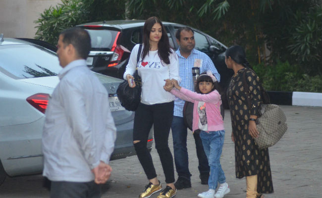 aishwarya-aaradhya-ndtv_650x400_81507629021.jpg