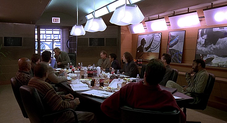 Дневной свет.(1996).HDRIP-AVC.[-=DoMiNo=-].mkv_20171028_081557.422.png