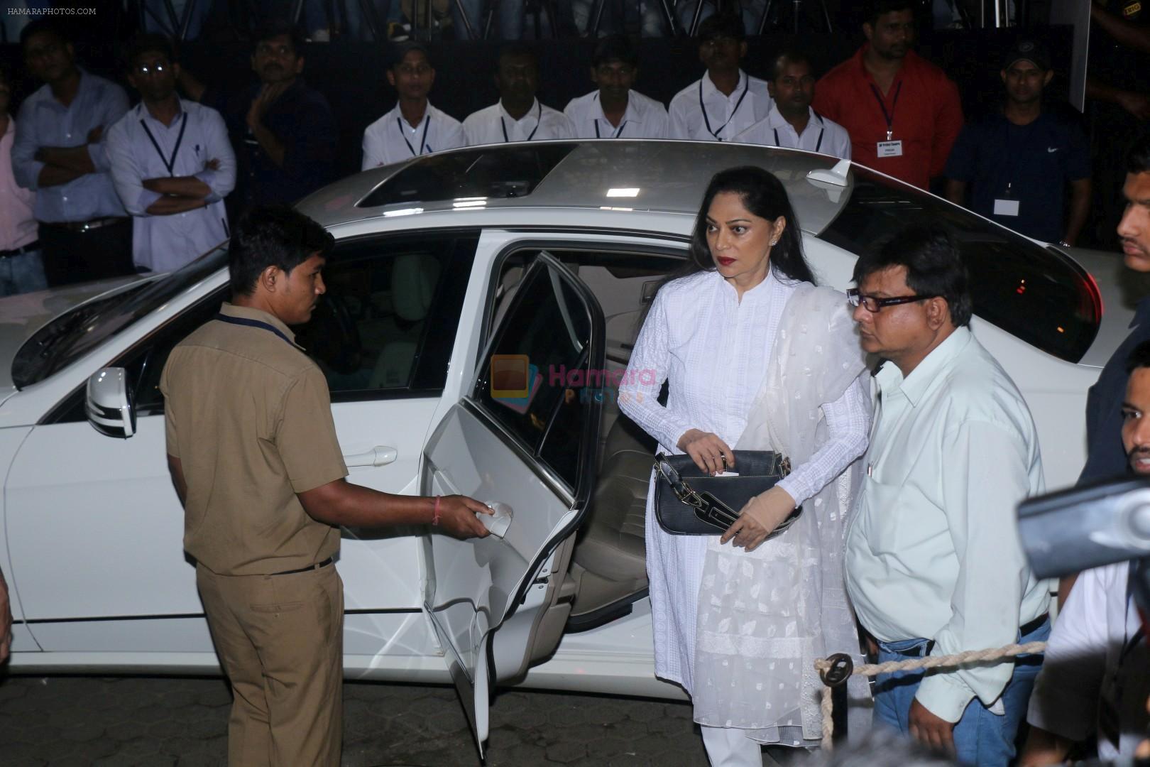 hpse_fullsize__3939464478_Simi Grewal at Mr Shashi Kapoor Condolence Meeting on 7th Dec 2017 (146)_5a2a32cb861ef.JPG