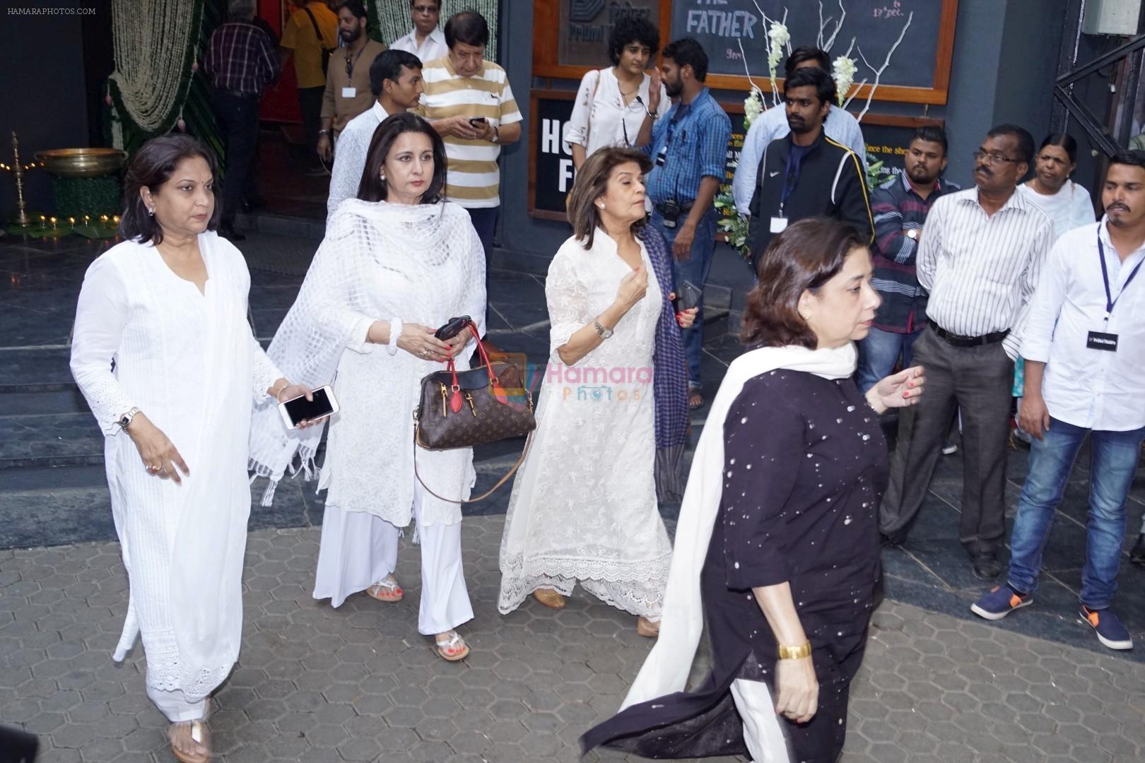 hpse_fullsize__952759562_Poonam Dhillon at Mr Shashi Kapoor Condolence Meeting on 7th Dec 2017 (22)_5a2a3283505cb.JPG