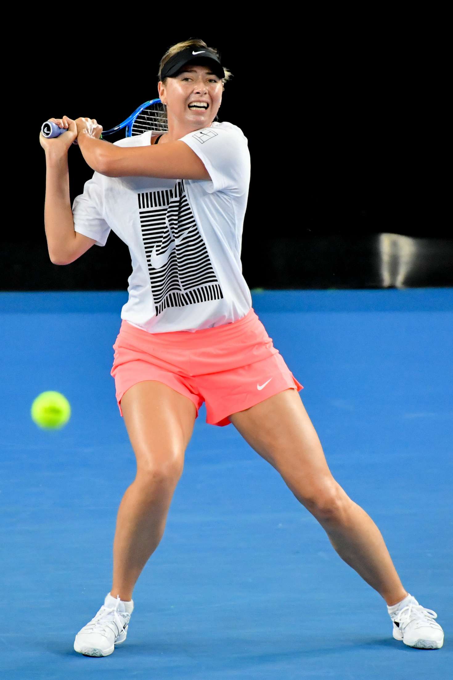 Maria-Sharapova_-Practice-Session-at-the-Australian-Open-2018--05.jpg