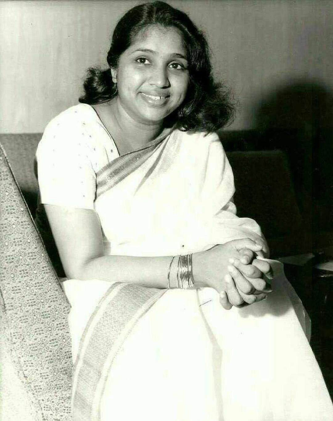 Asha Bhosle .jpg
