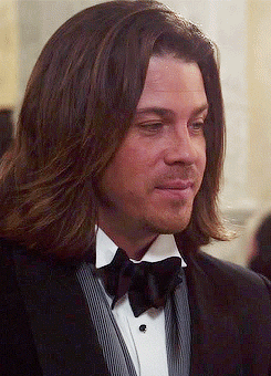 tumblr_nkc5b32dh51r3wsyqo1_250.gif