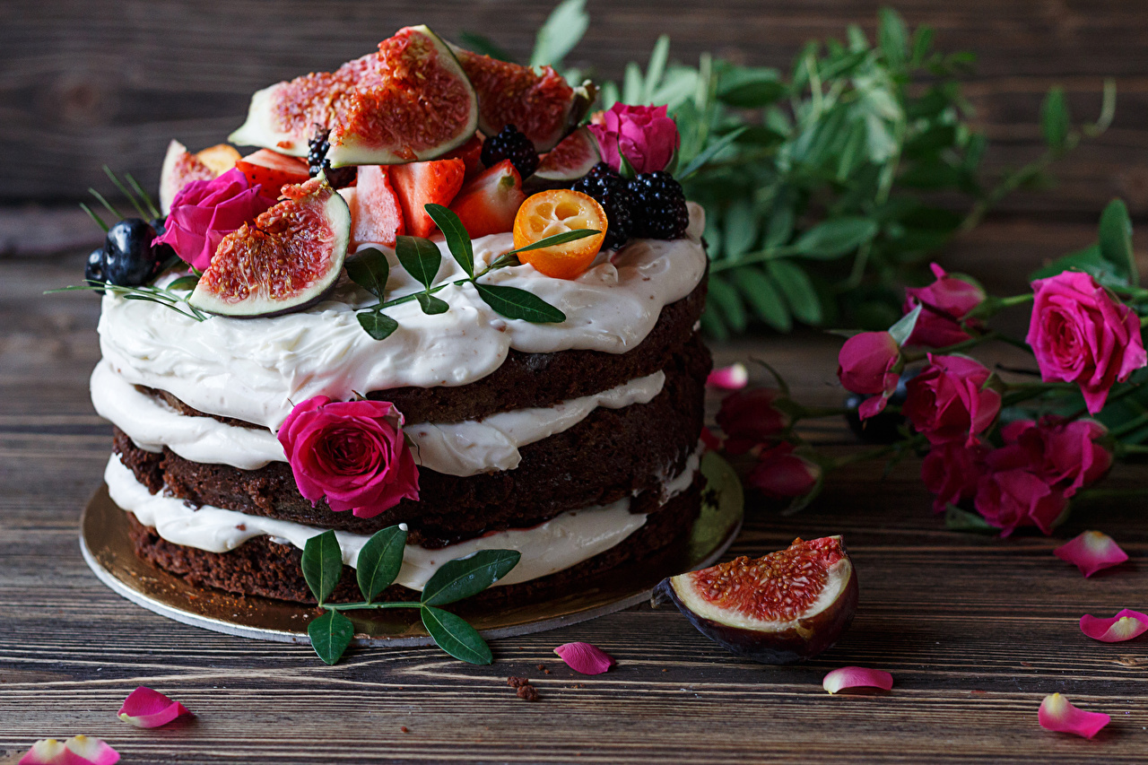 Sweets_Cakes_Roses_Common_fig_Design_Petals_544341_1280x853.jpg