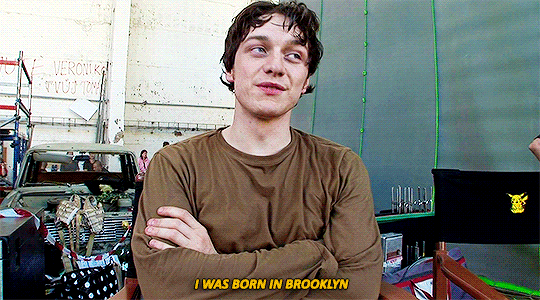 tumblr_p7alisLV601rzbj5mo1_540 1.gif