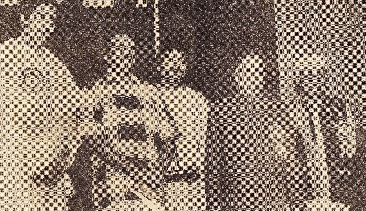 V-Shantaram-Gold-Award-Ceremony.jpg