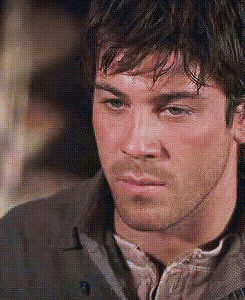 tumblr_njrsl8nUsQ1r3wsyqo2_250 2.gif